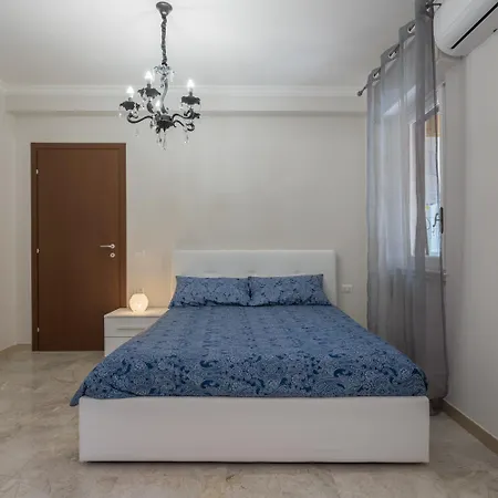 Rebecca Apartment
