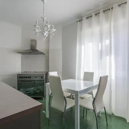 Rebecca Apartment