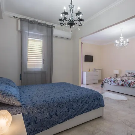 Rebecca Apartment Rome